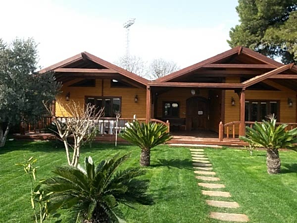 İSTANBUL AHŞAP EV VİLLA - 150m2